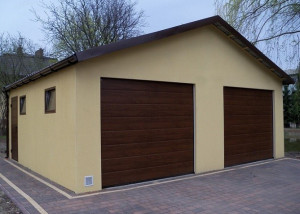 Omítnutá montovaná garáž - celá SR