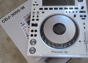 Nový Pioneer CDJ-3000 Player / Pioneer CDJ-Tour1/ Pioneer DJ OPUS-QUAD