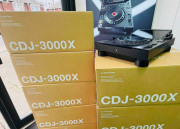 AlphaTheta CDJ-3000X Player display in stock