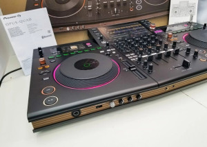 Pioneer OPUS-QUAD, Pioneer XDJ-RX3, Pioneer XDJ-XZ, AlphaTheta XDJ-AZ